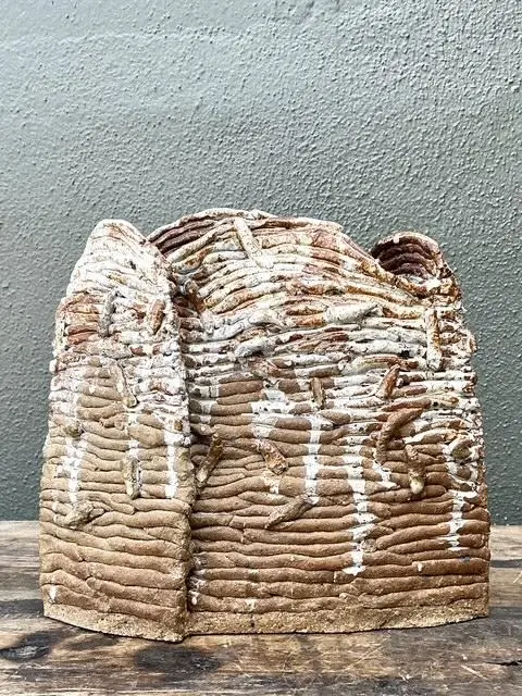 Vintage Original Studio Pottery Vase - Detail view