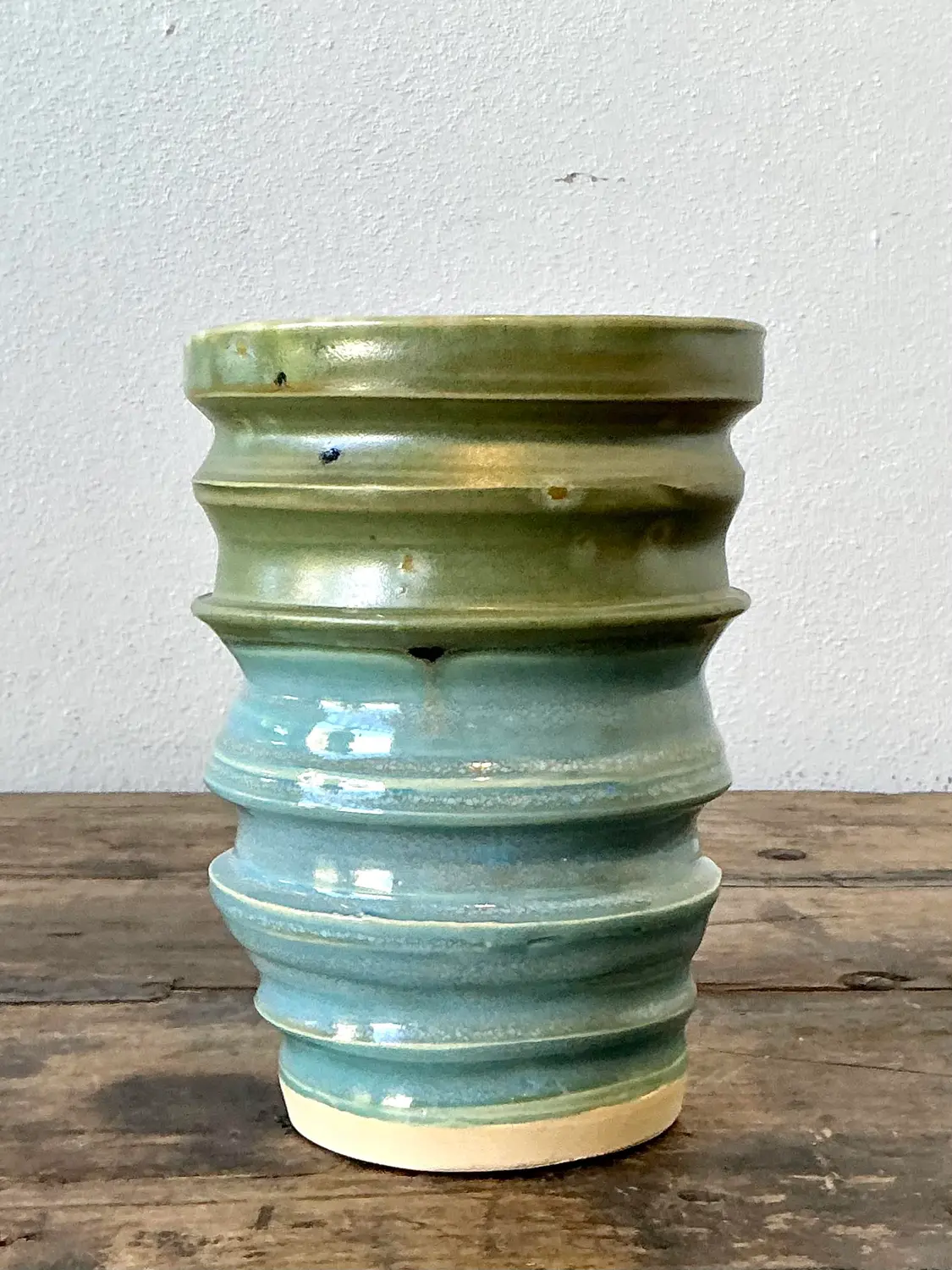 Vintage Original Studio Pottery Vase - Detail view