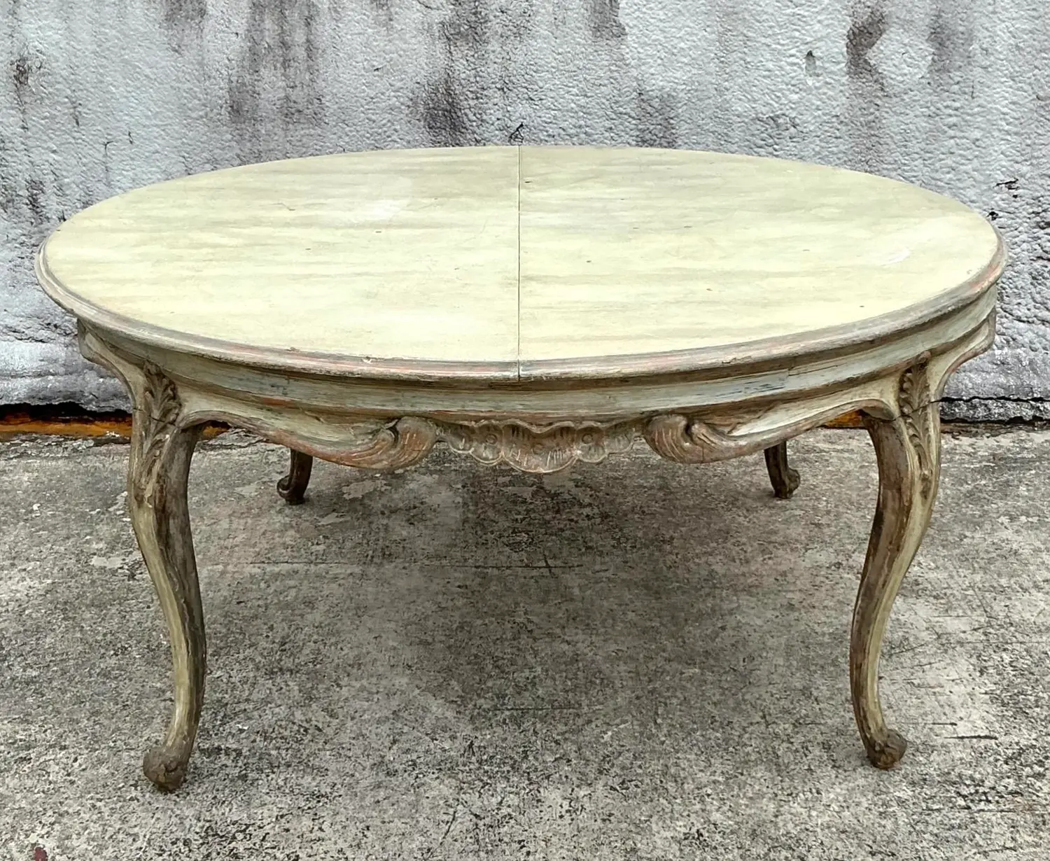 Vintage Patinated Baroque Dining Table - Detail view