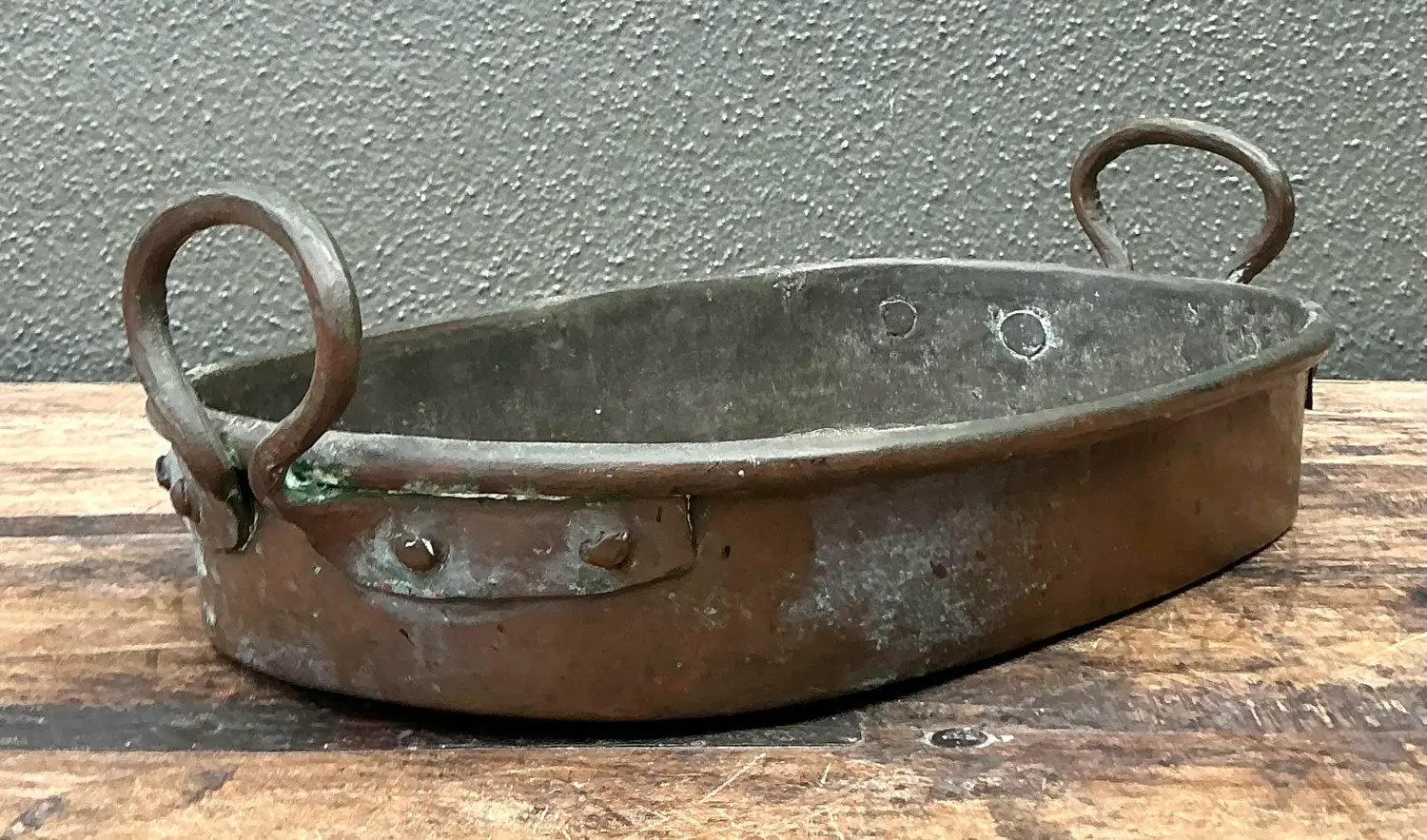 Vintage Patinated Copper Pan - Detail view