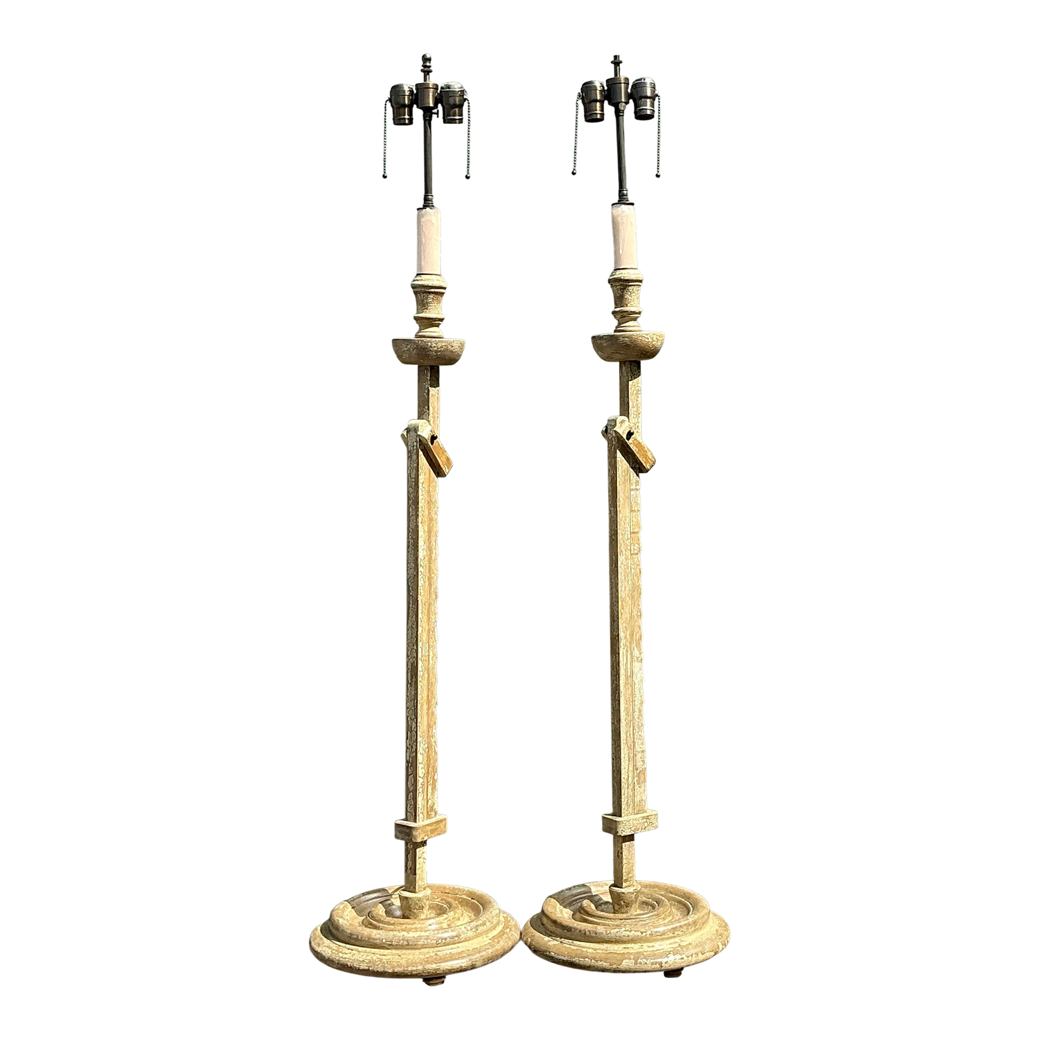 Vintage Patinated Extendable Floor Lamps - A Pair - Detail view