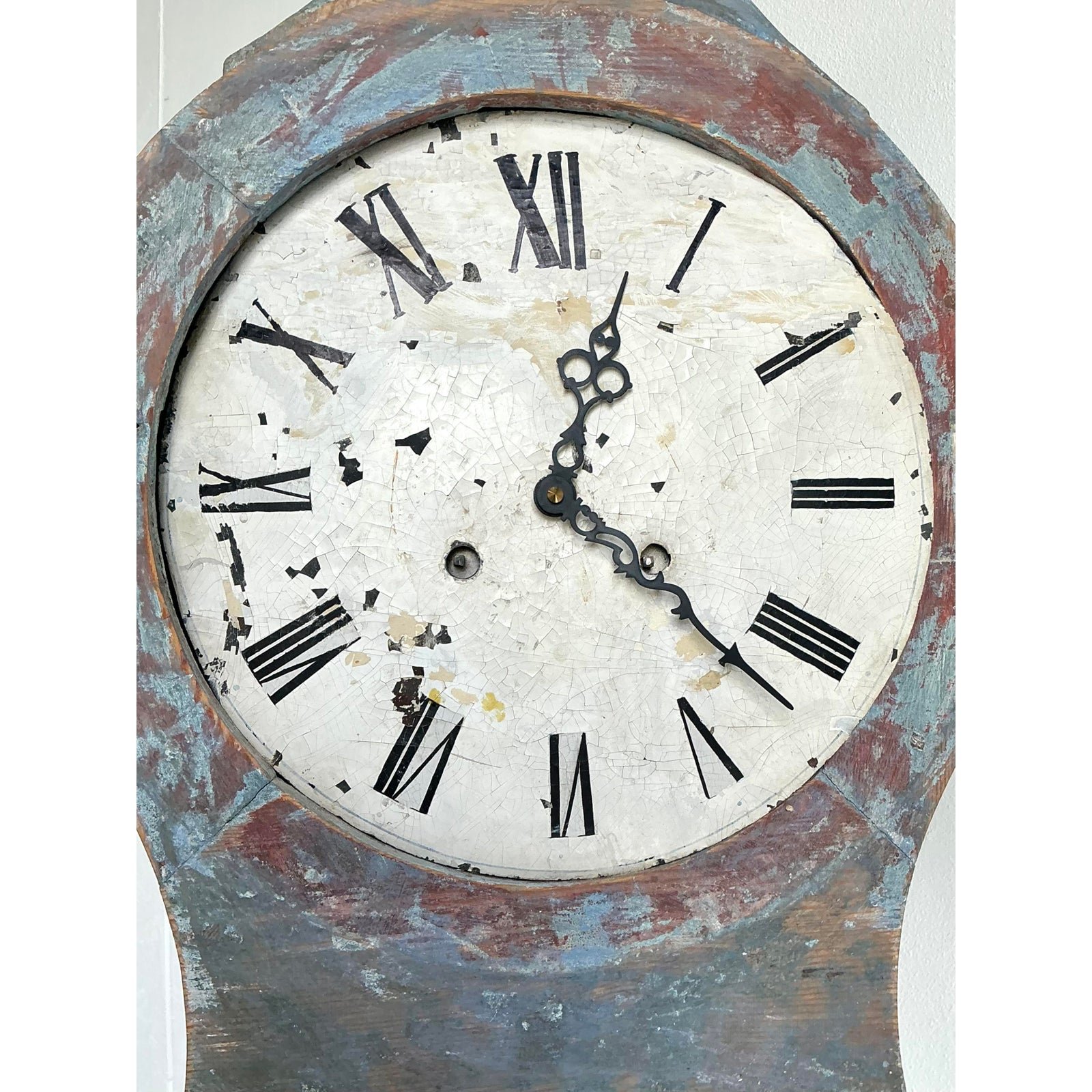 Vintage Patinated Gustavian Grandfather Clock - Side view