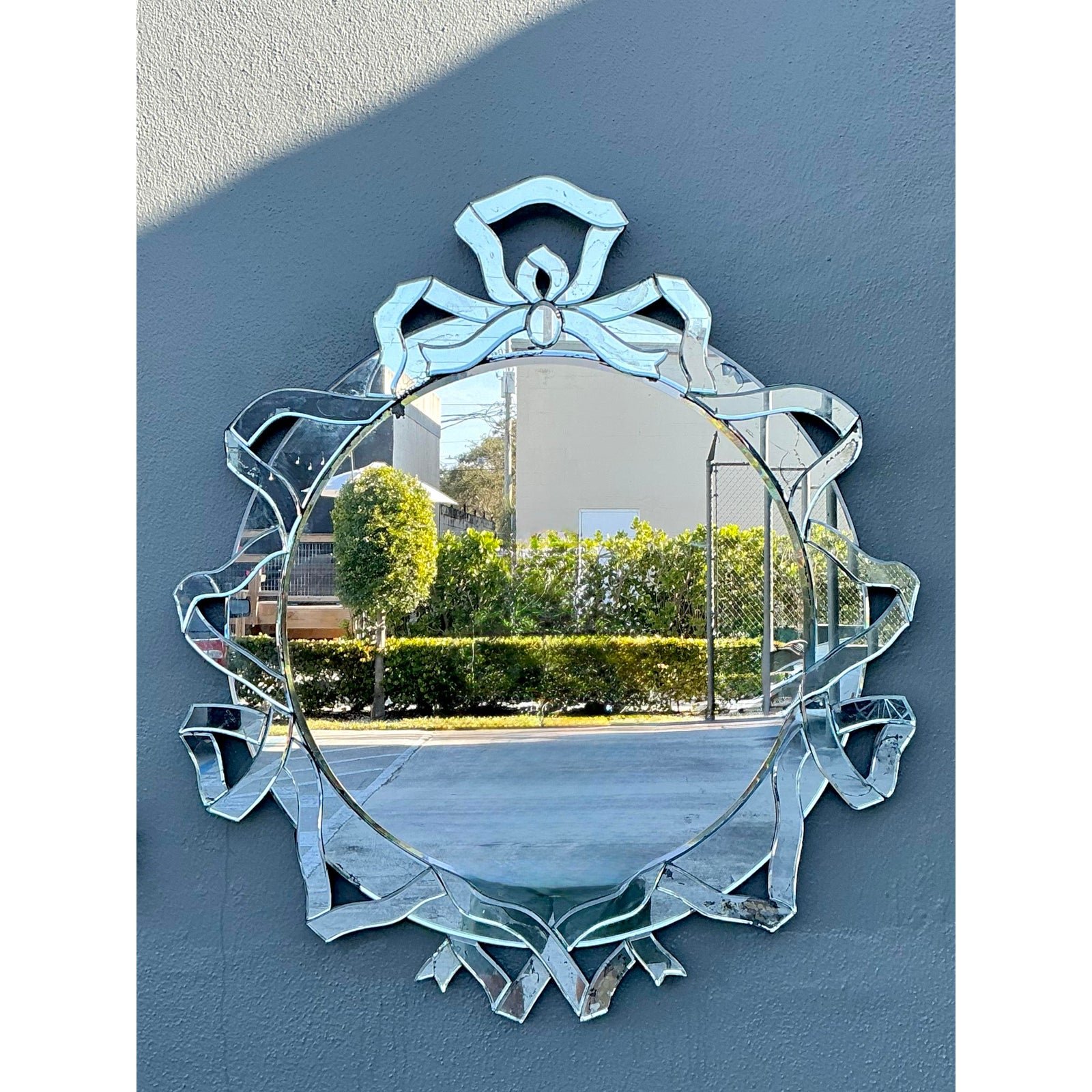Vintage Patinated Venetian Ribbon Mirror - Detail view