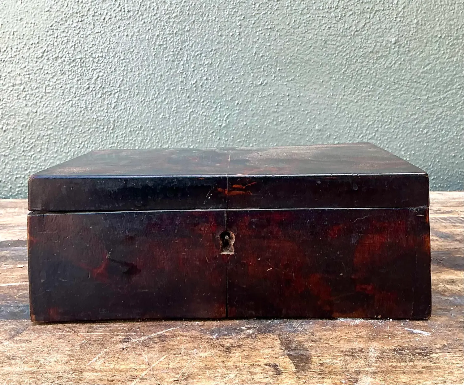 Vintage Primitive Burl Wood Box - Back view