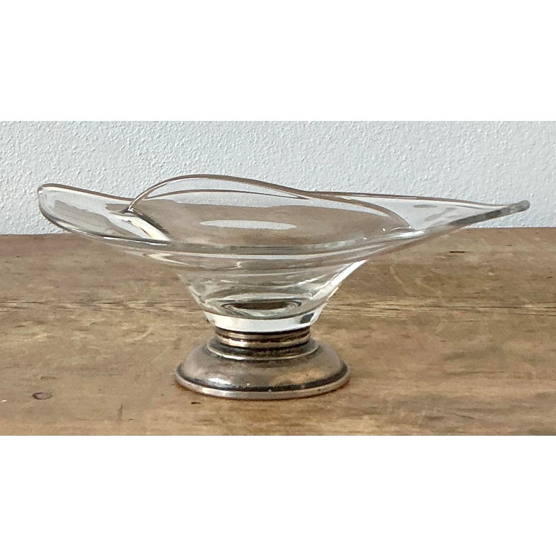 Vintage Regency Art Glass Bowl - Detail view