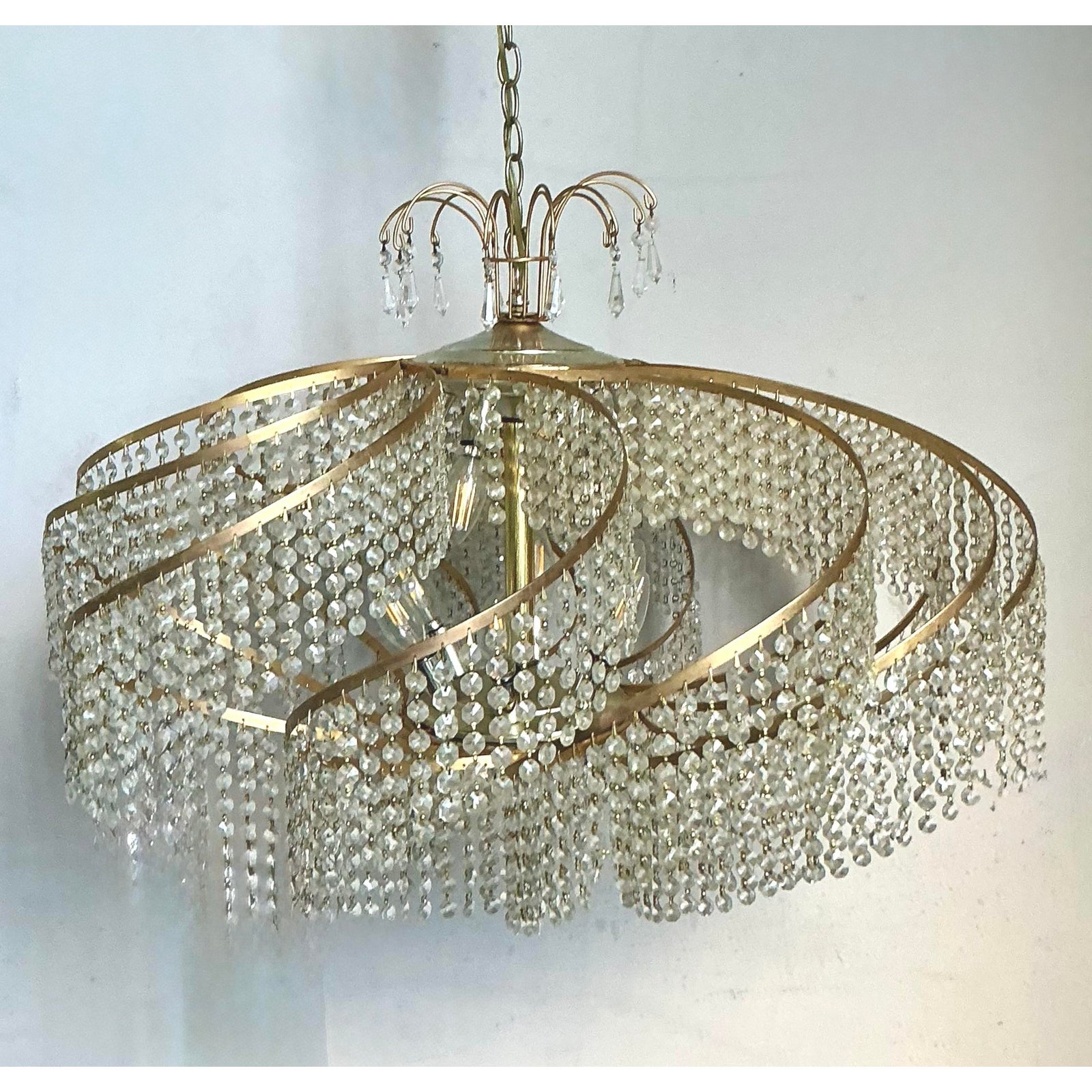 Vintage Regency Belgian Crystal Swirl Chandelier - Detail view