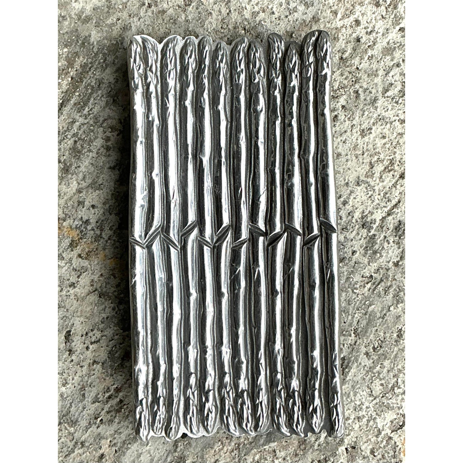 Vintage Regency Cast Pewter Asparagus Tray - Detail view