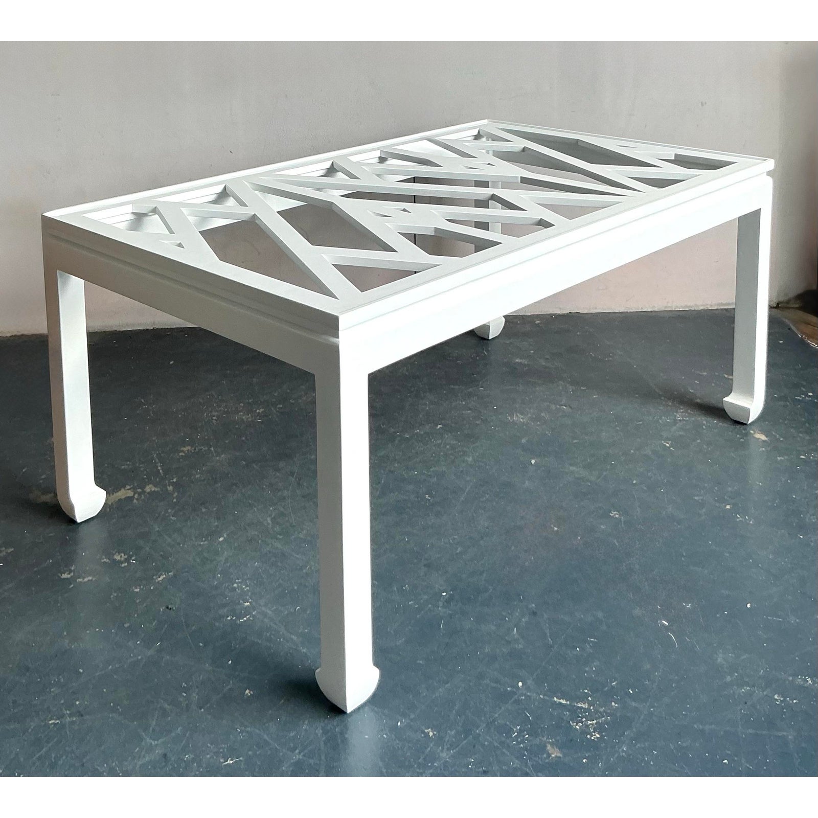 Vintage Regency Chinese Chippendale Ming Dining Table - Side view