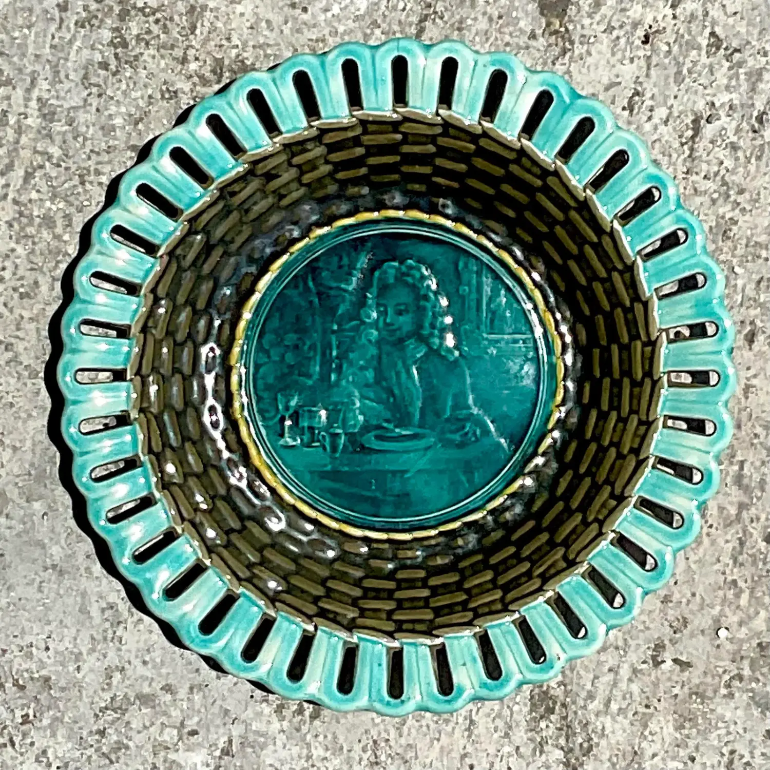 Vintage Regency English Wedgwood Plate - Back view