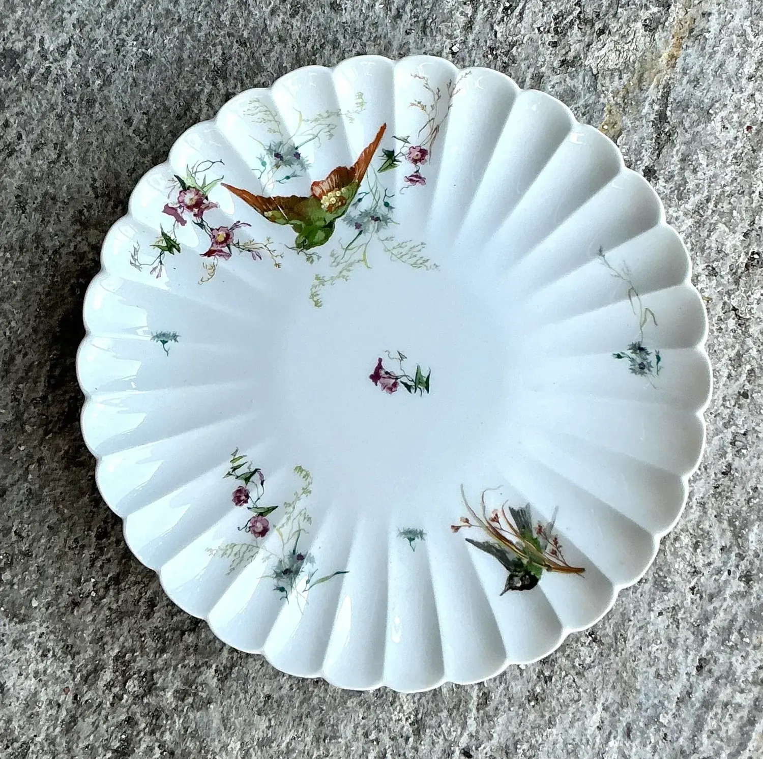 Vintage Regency Fluted Birds Cake Plate - Back view