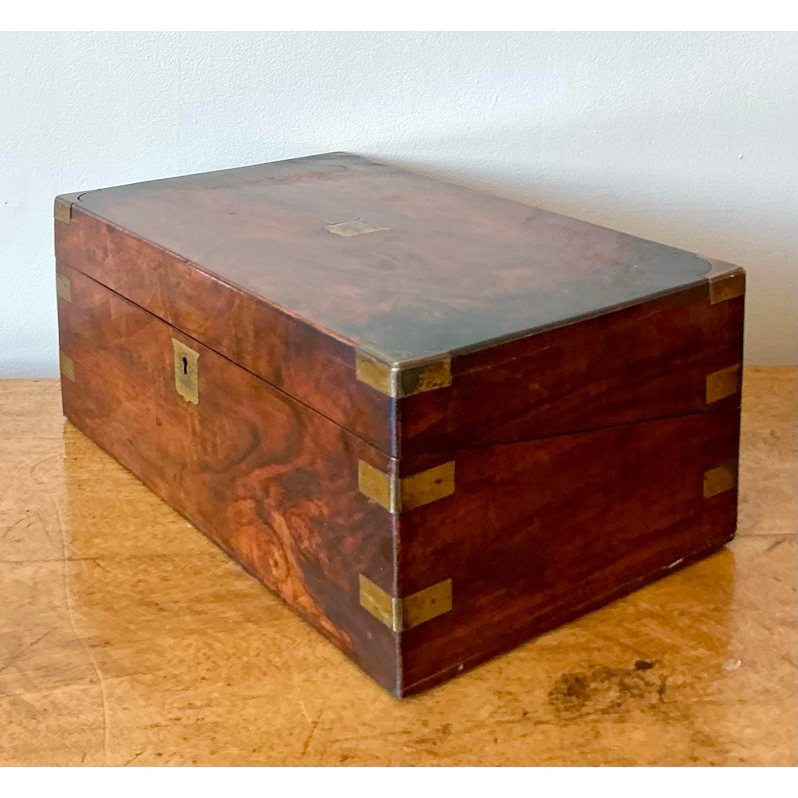 Vintage Regency Georgian Travelers Writing Desk - Detail view