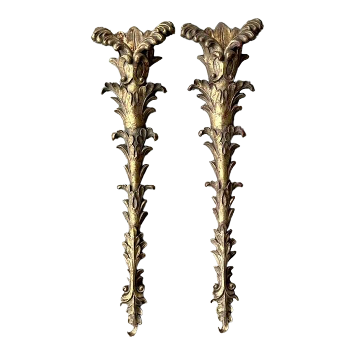 Vintage Regency Gesso Over Plaster Wall Pockets - a Pair - Detail view