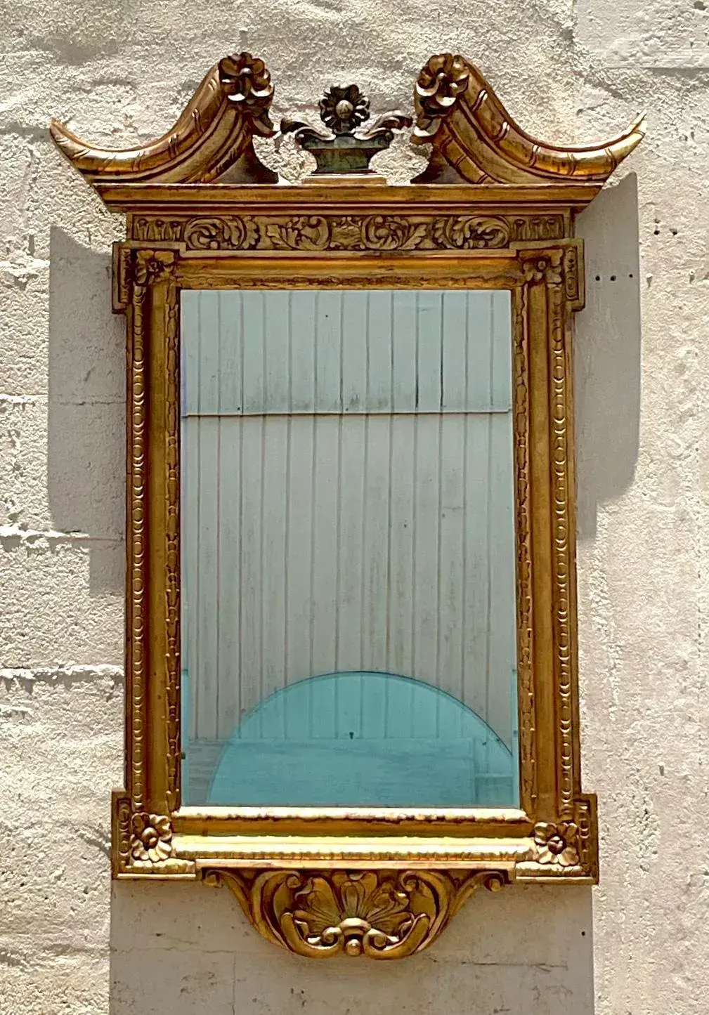Vintage Regency Gilt Pediment Mirror - Detail view