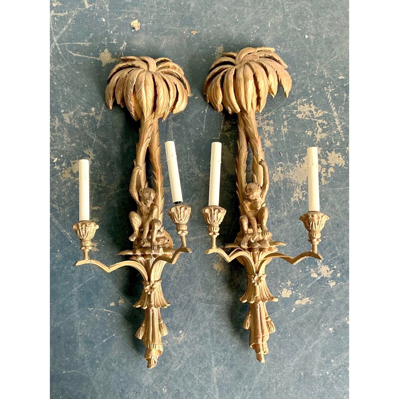 Vintage Regency Gilt Tipped Monkey Light Sconce - Side view