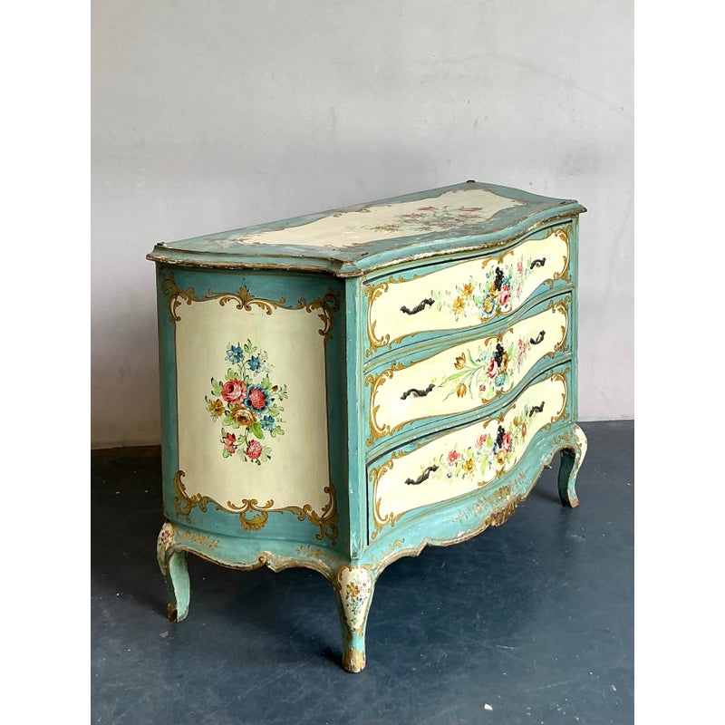 Vintage Regency Hand Painted Floral Chest of Drawers - Top view
