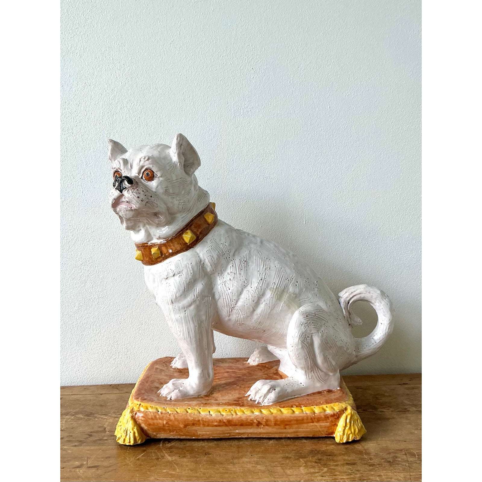 Vintage Regency Italian Glazed Ceramic Dog - Detail view
