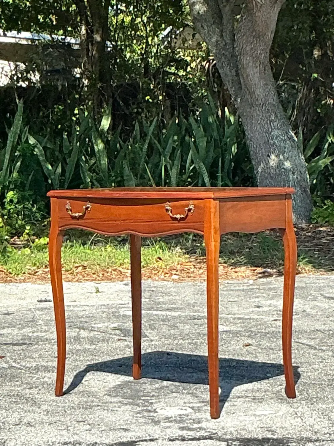 Vintage Regency Mahogany Vanity - Top view