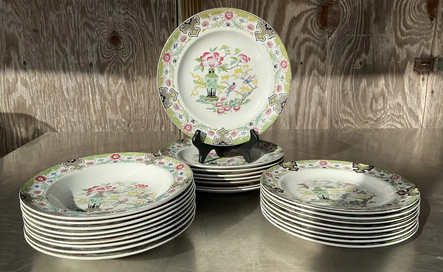 Vintage Regency Masons “Mandarin” English China for 8- 24 Pieces - Detail view