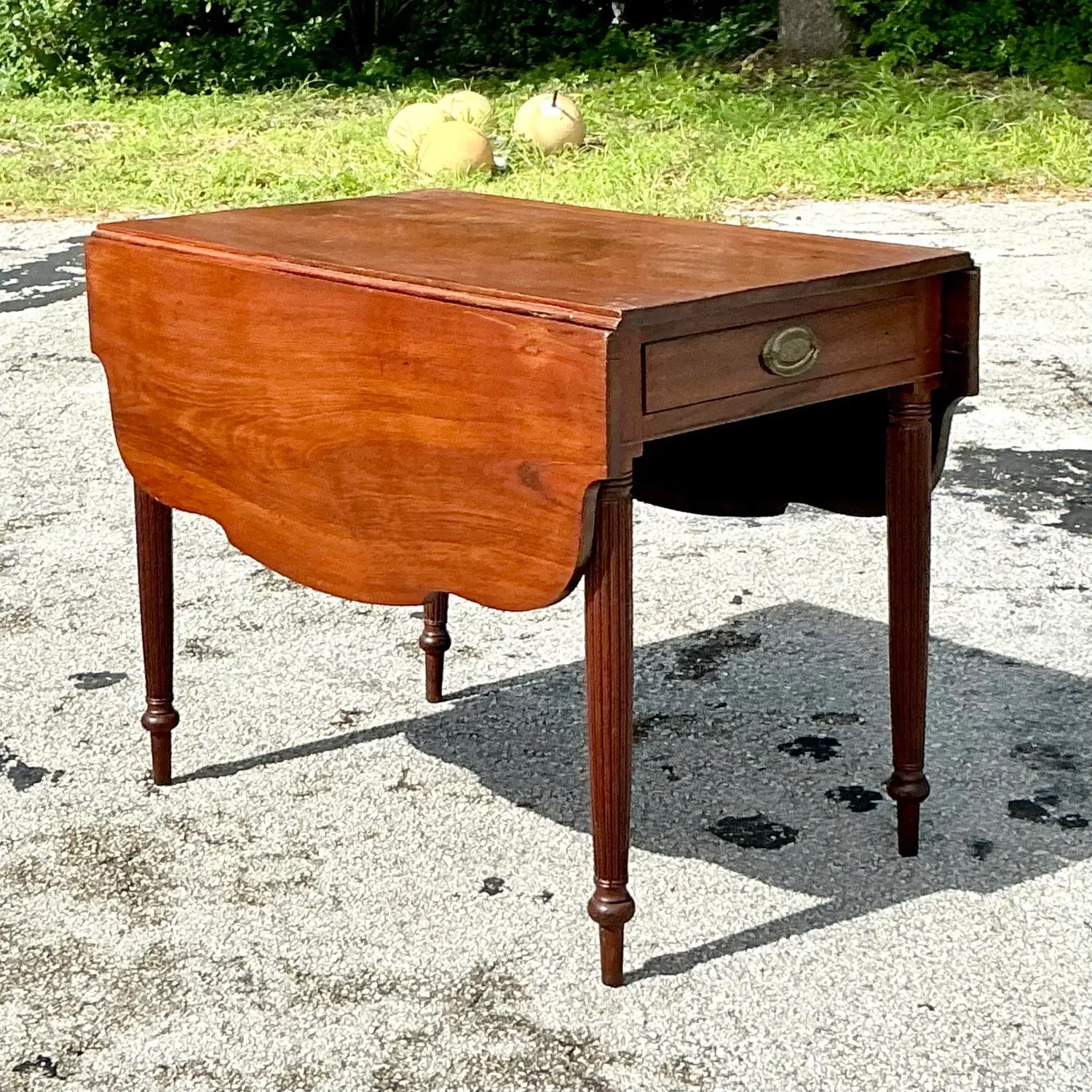 Vintage Regency Scalloped Dropped Leaf Table - Top view
