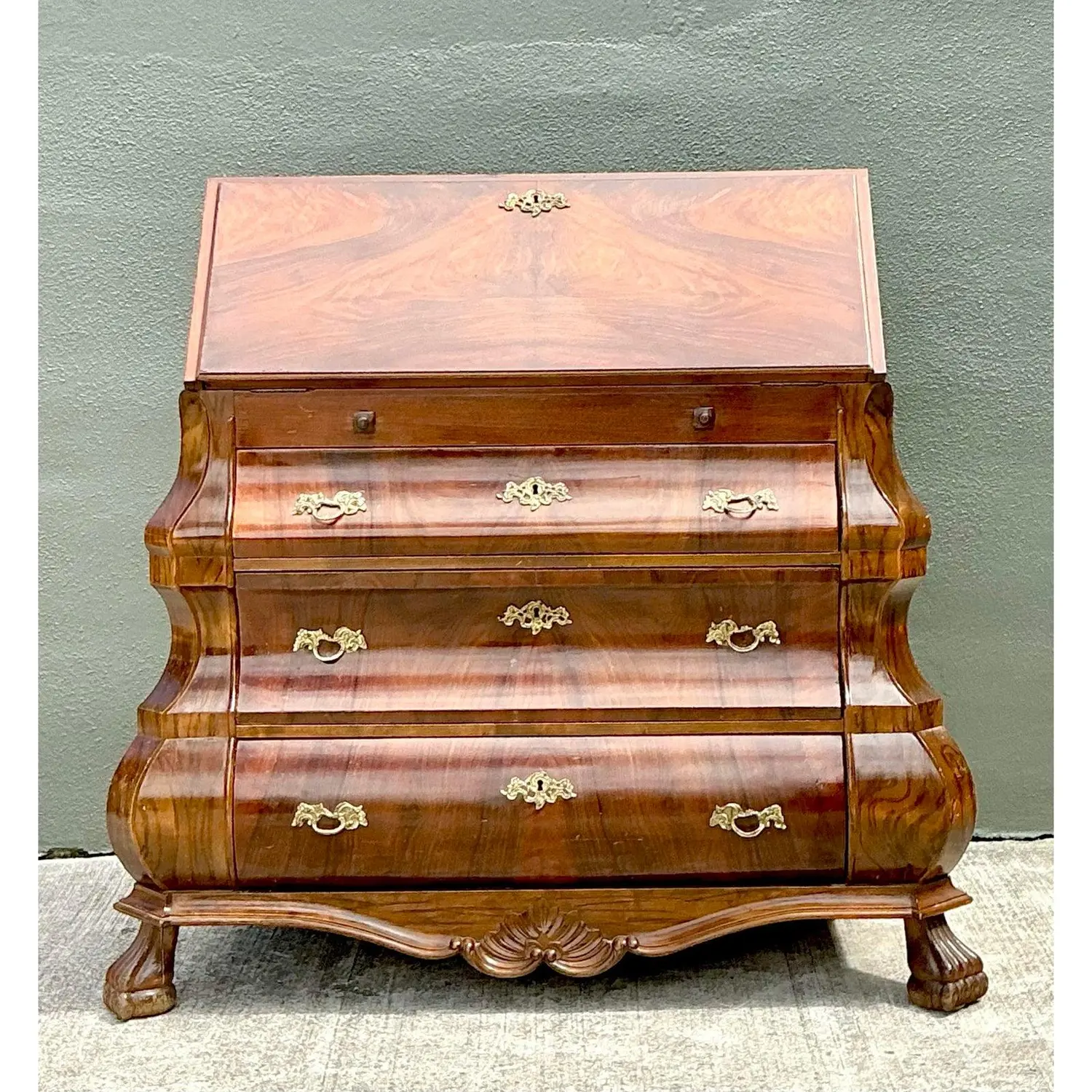 Vintage Rococo Burled Wood Secretaire - Detail view