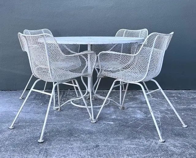 Vintage Russell Woodard “Sculptura” Wrought Iron Dining Set - Top view