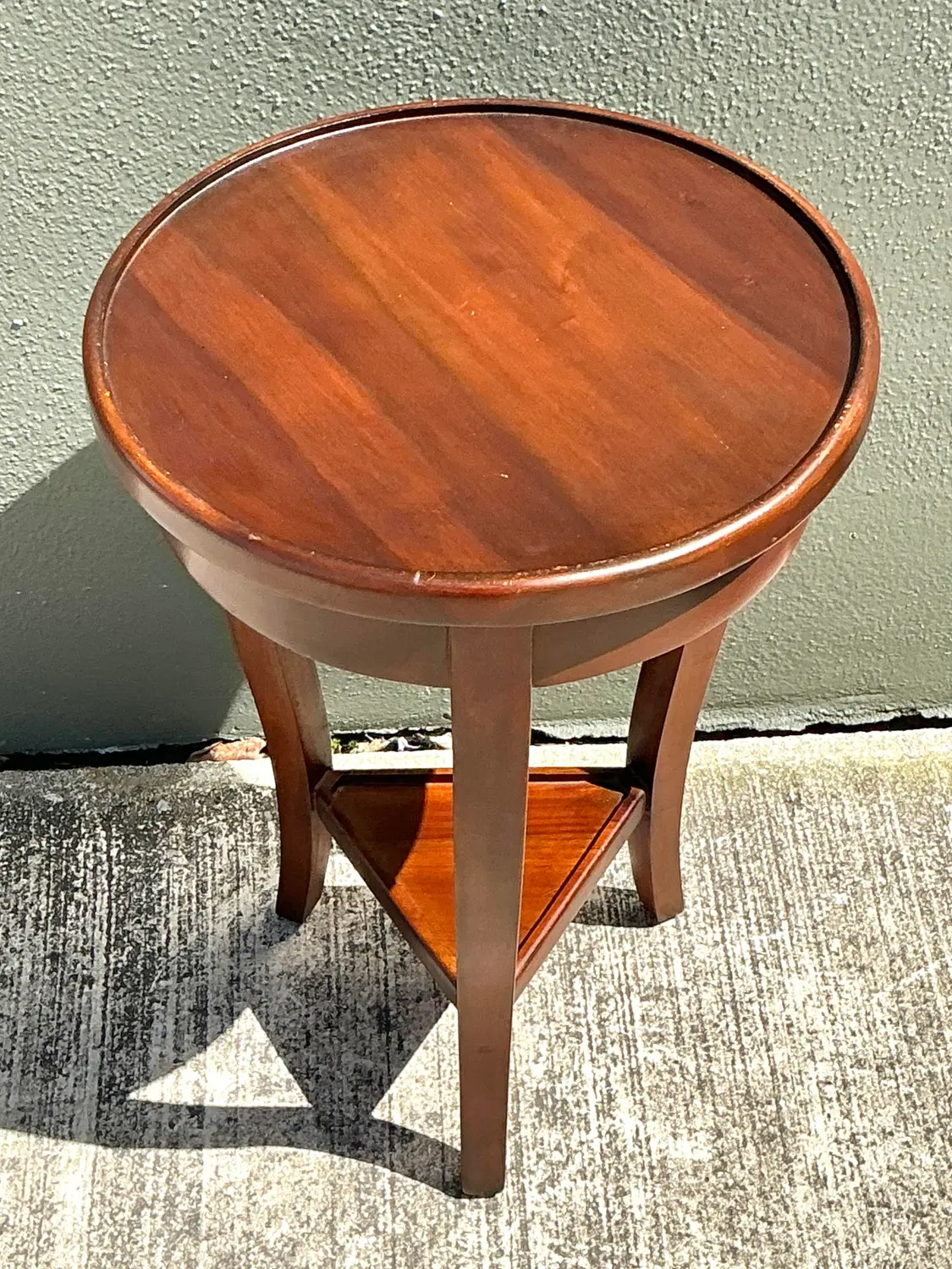 Vintage Sarreid Mahogany Drinks Table - Detail view