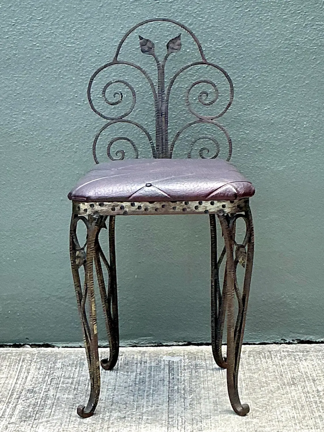 Vintage Scroll Wrought Iron Vanity Chair - Detail view