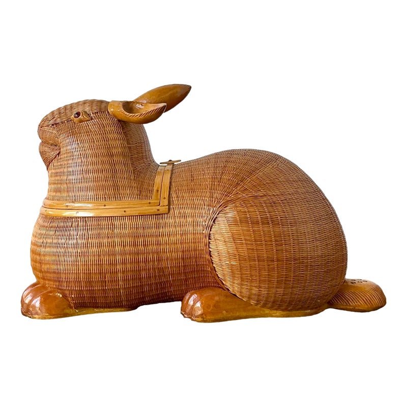 Vintage Shanghai Handicrafts Rabbit