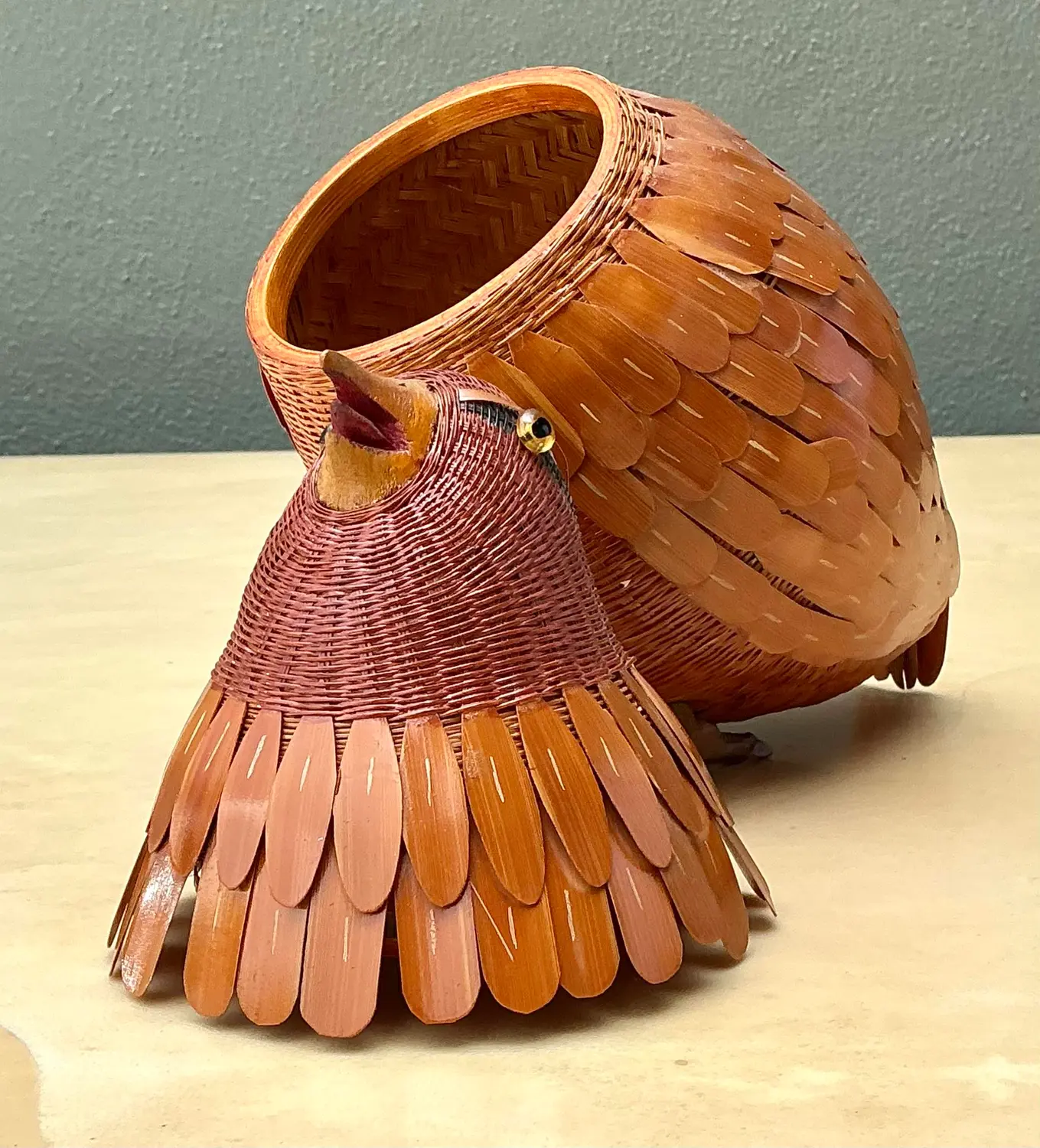 Vintage Shanghai Weave Bird Basket - Detail view