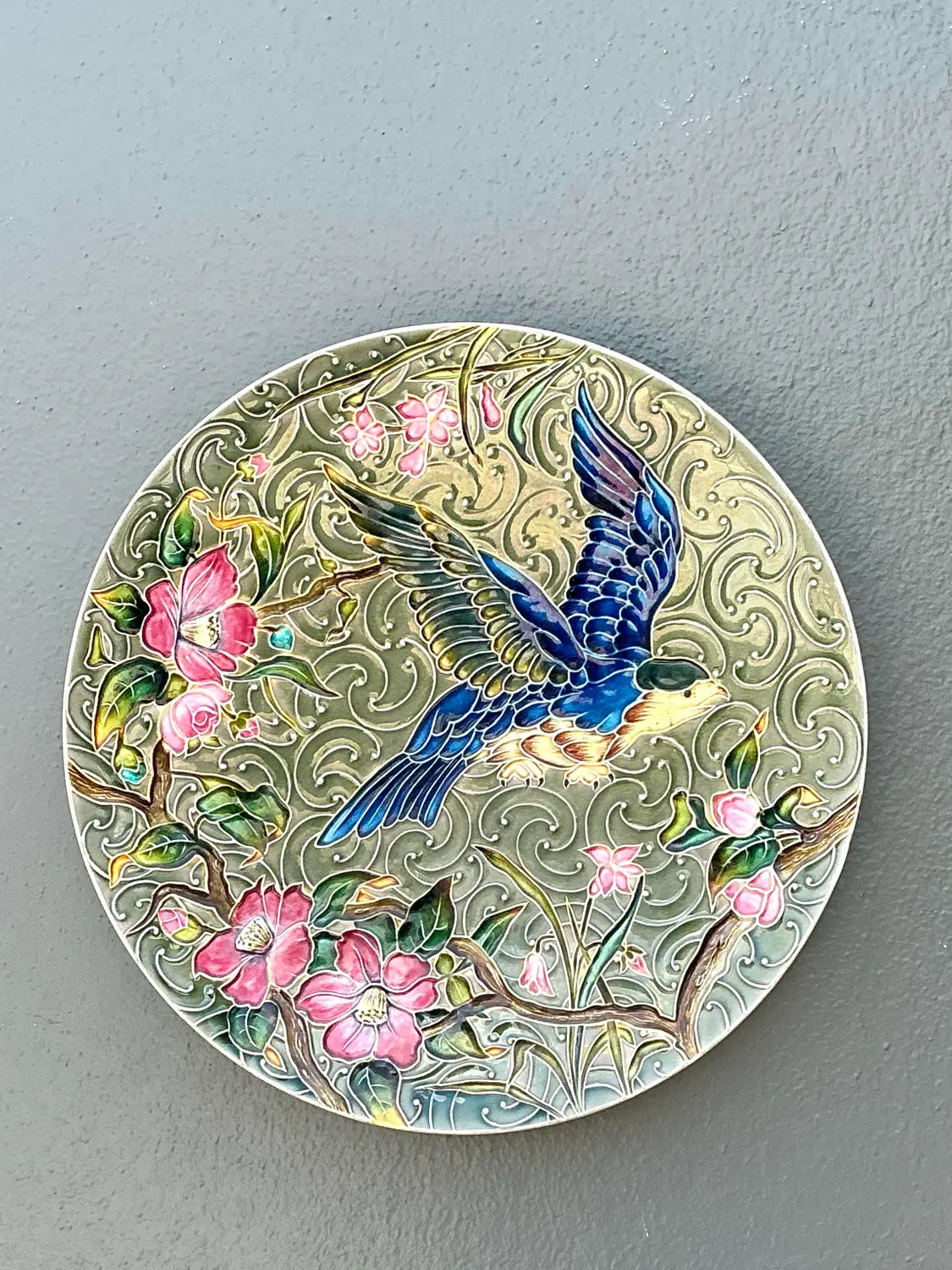 Vintage Shutz Chiil Glazed Ceramic Wall Plates - Set of 2 - Back view