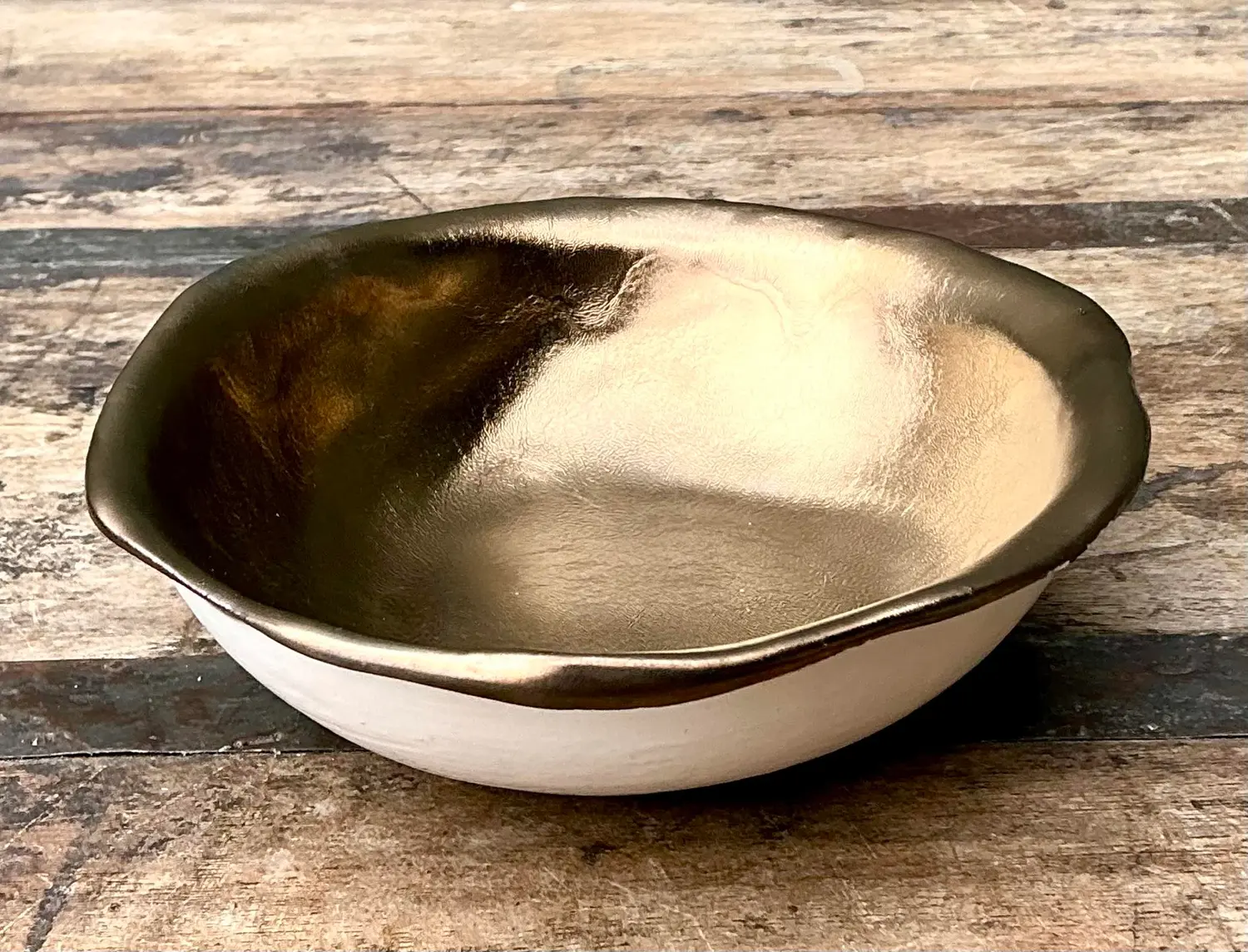 Vintage Slab Built Bronzed Studio Pottery Bowl - Detail view