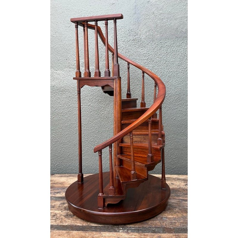 Vintage Spiral Staircase Model - Detail view
