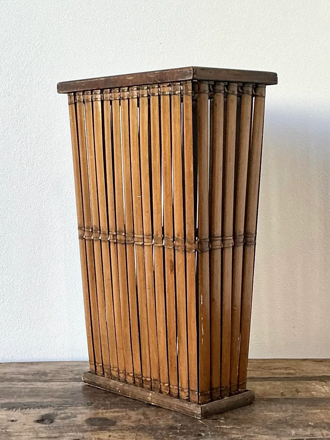 Vintage Split Rattan Umbrella Stand - Detail view