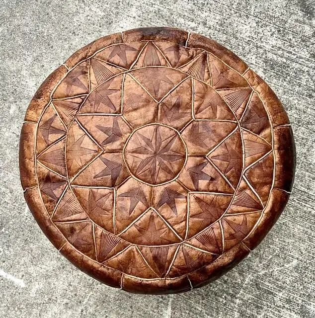 Vintage Star Tufted Leather Ottoman - Top view