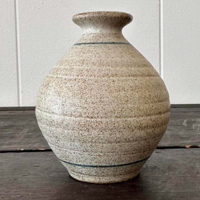 Vintage Studio Pottery Speckled Glaze Vase With Line Detail - Side view