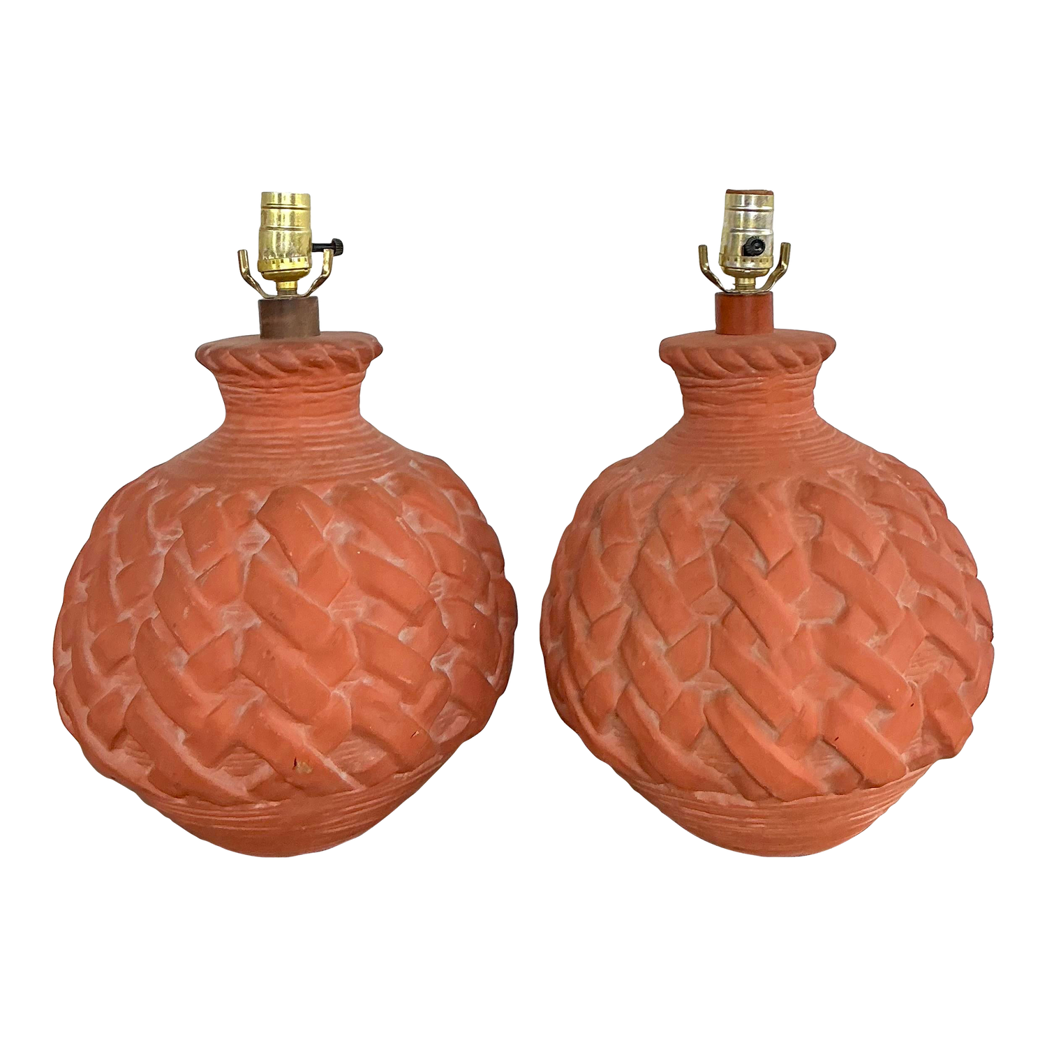 Vintage Terracotta Faux Weave Lamps - A Pair - Detail view