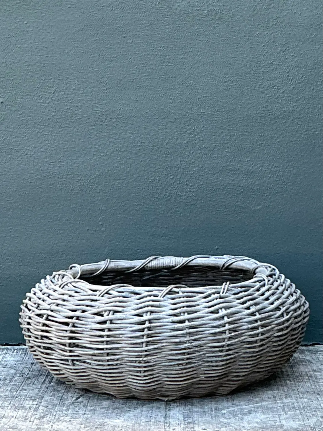 Vintage Woven Rattan Centerpiece Basket - Back view