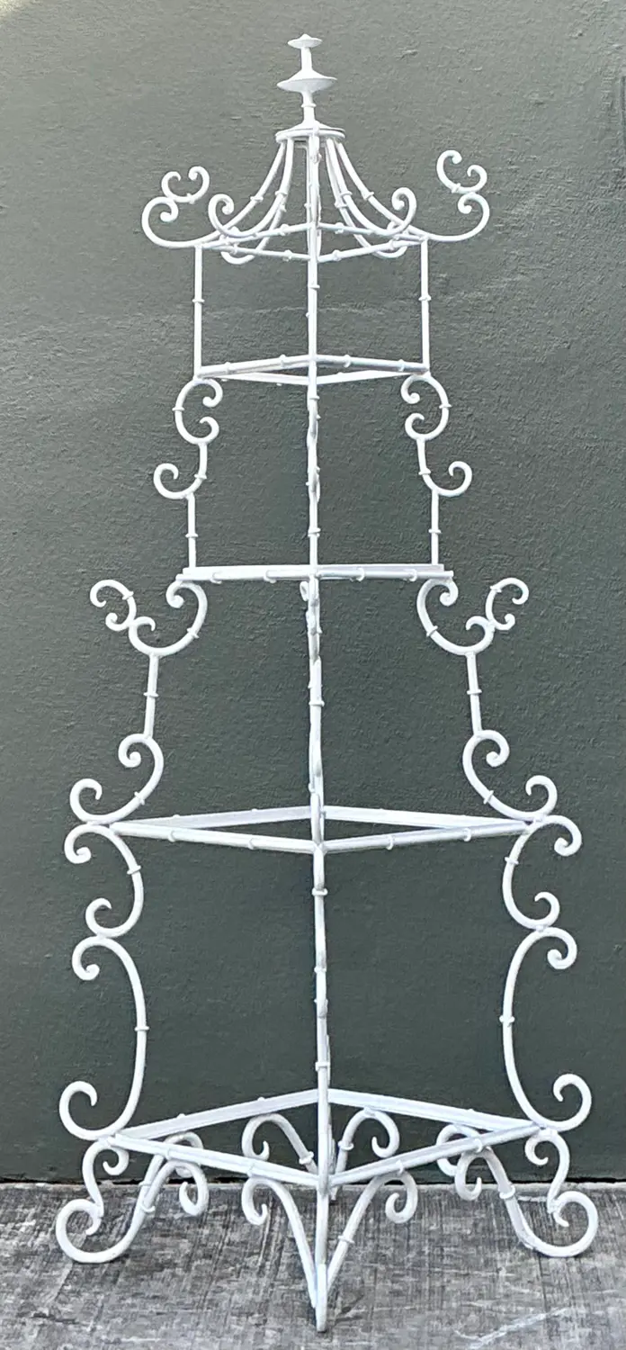 Vintage Wrought Iron Pagoda Etagere - Detail view